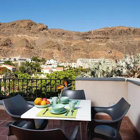 Mistral-20 Apartment