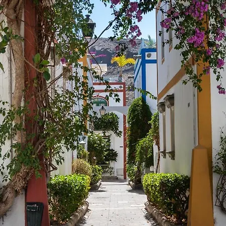 Mistral-20 Apartment